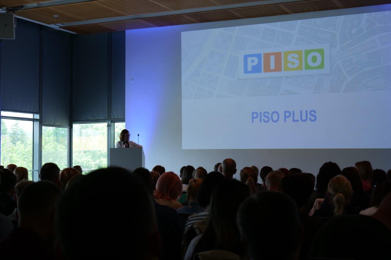 PISO.si